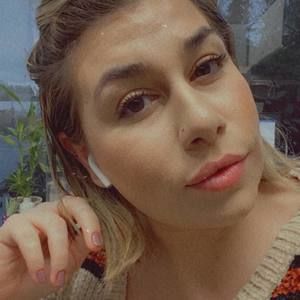 Meet your Posher, Dilara